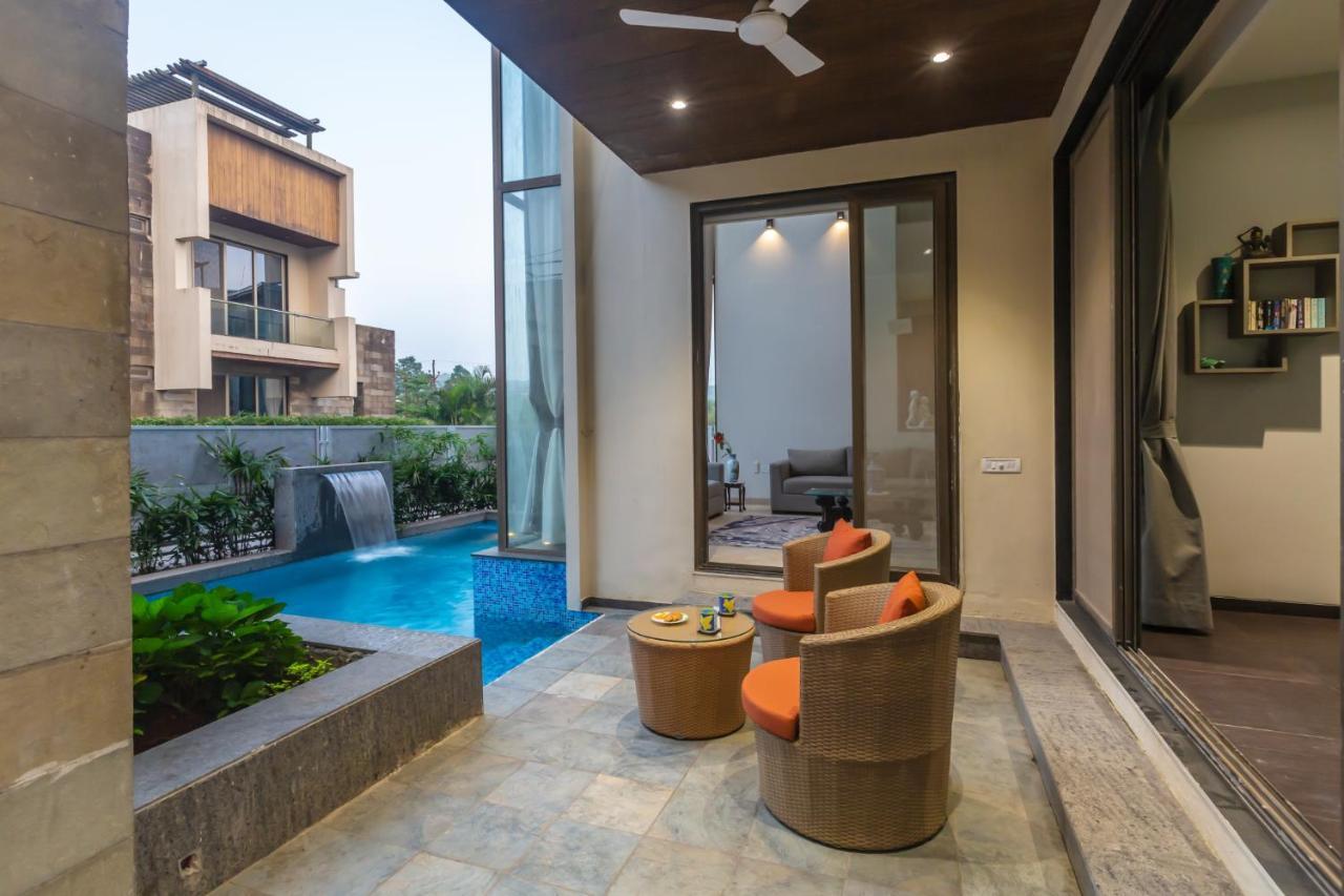 SaffronStays Aspen Lonavala Exteriör bild