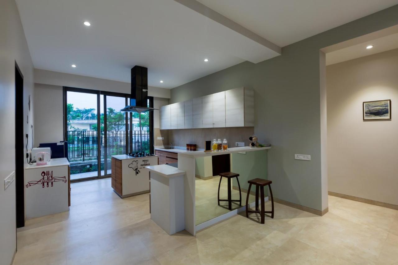 SaffronStays Aspen Lonavala Exteriör bild